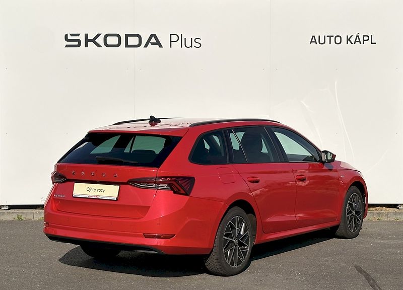 Škoda Octavia (2021) TDI 110 kW Clever - tažné - fotka 2 z 27