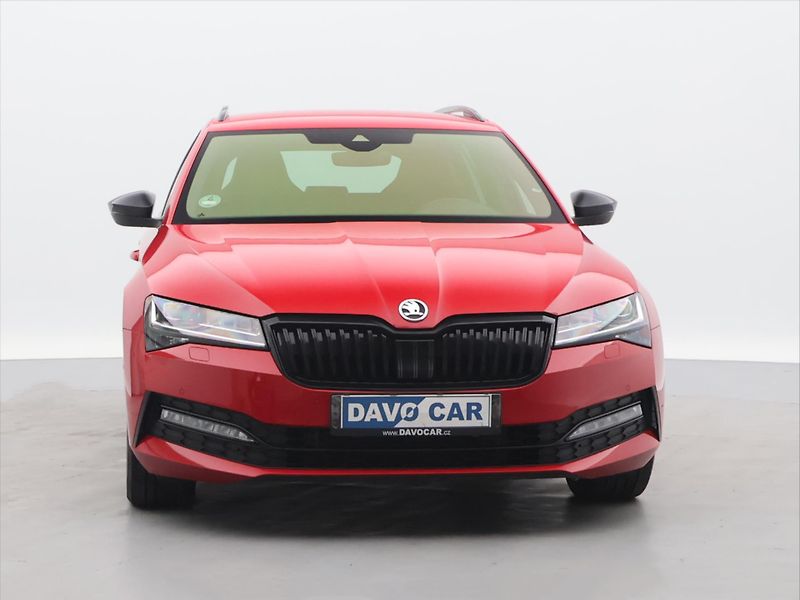 Škoda Superb 2,0 TDI 140kW Sportline 4x4 - fotka 2 z 29