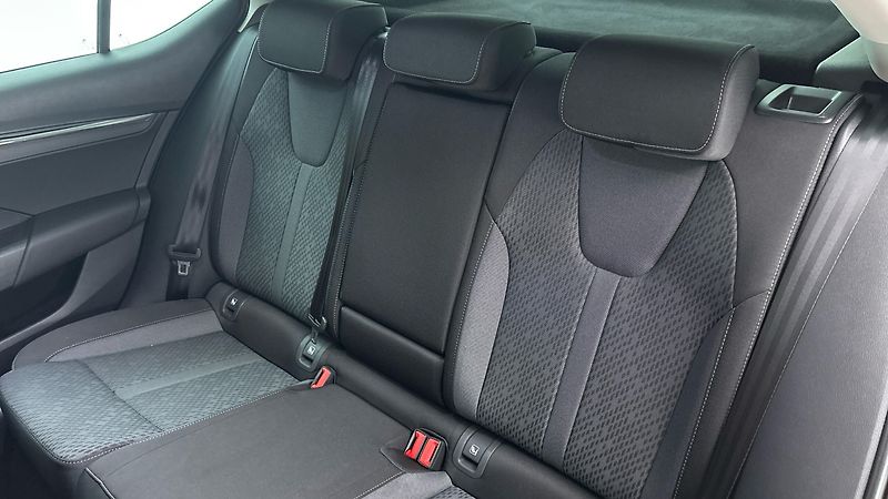Škoda Octavia 1.5 TSI Style - fotka 16 z 27