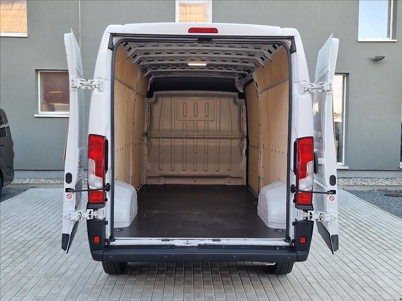 Citroën Jumper 2.2HDI 103kW L3H2,ČR,1.Maj. - fotka 36 z 43