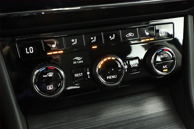 Škoda Superb (2020) Style 2.0 TDI - fotka 14 z 18