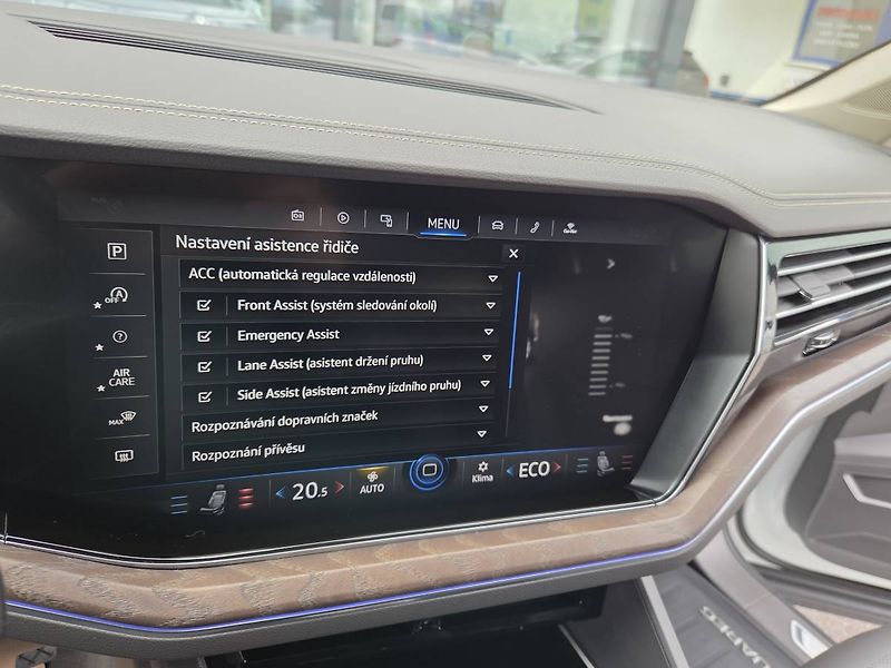 Volkswagen Touareg (2019) 3.0 TDI 210kW Vztduch/Noční vi - fotka 21 z 44