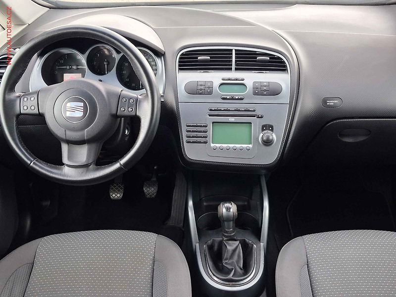 Seat Altea (2007) 1.9 TDi, ČR, AC, tempo - fotka 8 z 18