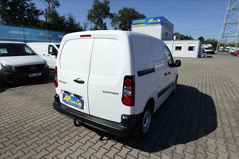 Peugeot Partner 1,6 HDI  KLIMA SERVISKA - fotka 7 z 25