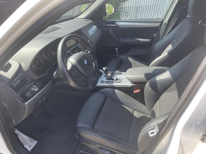 BMW X3 (2016) M-Paket - fotka 7 z 11