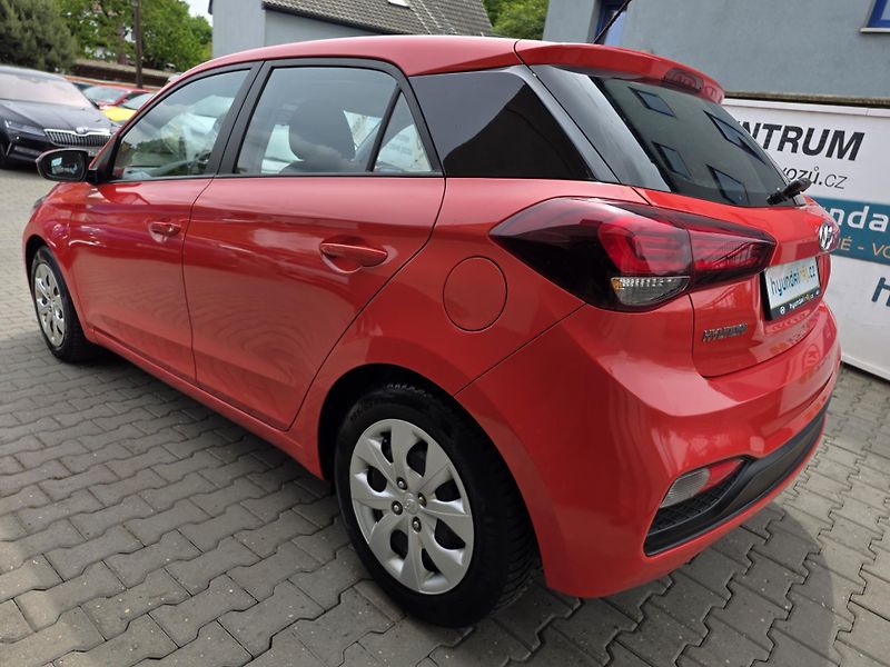 Hyundai i20 1.2-KLIMA-ABS-ISOFIX - fotka 8 z 16