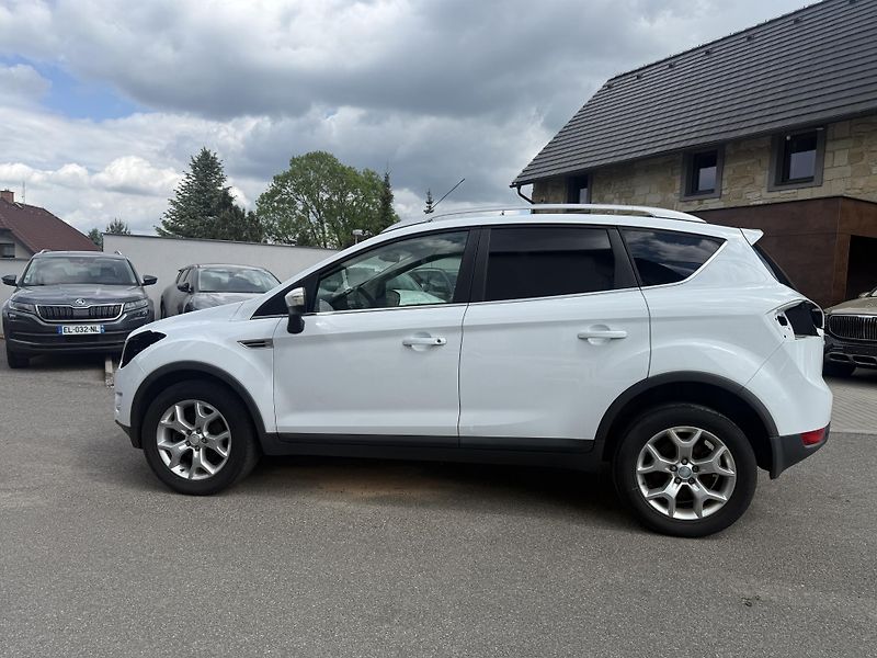 Ford Kuga 2.0 TDCI 103 kW - BEZ NEHOD - fotka 8 z 18