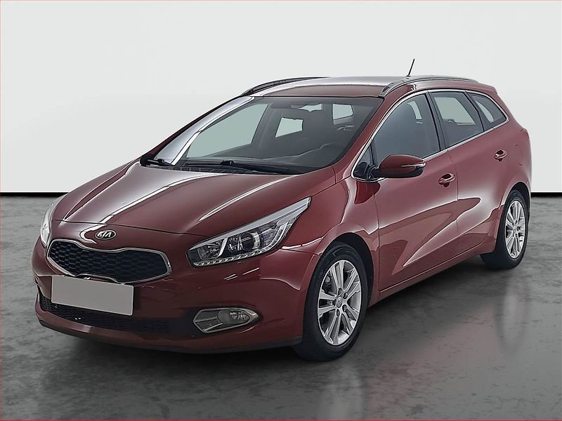Kia Ceed (2013) 1.6 CRDi, nová STK - fotka 2 z 16