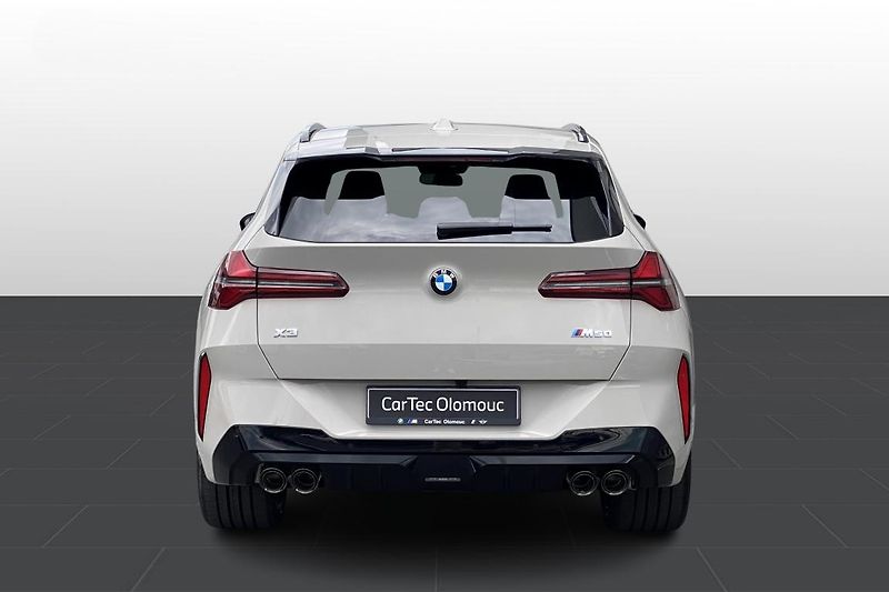 BMW X3 M50 xDrive - fotka 5 z 10
