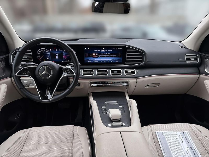 Mercedes-Benz GLE 450d 4MATIC - fotka 11 z 18