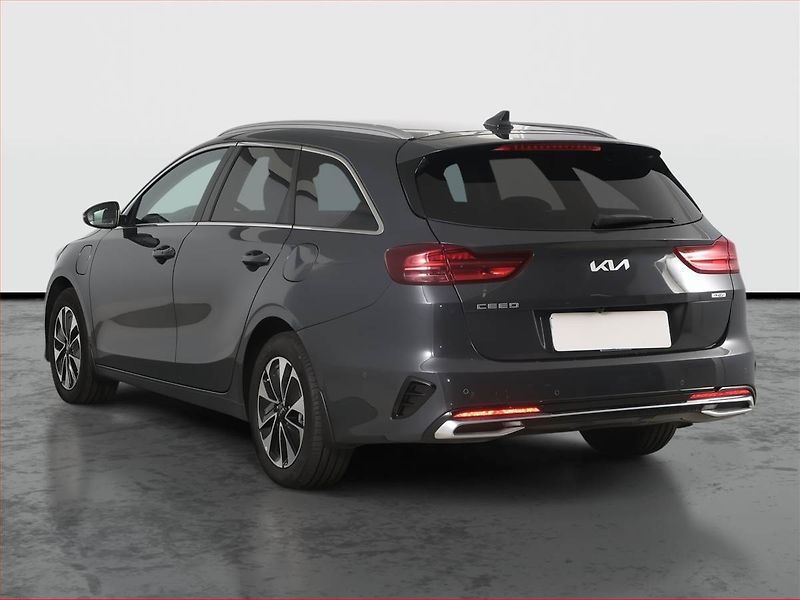 Kia Ceed (2025) 1.6 GDI plug-in - fotka 4 z 20