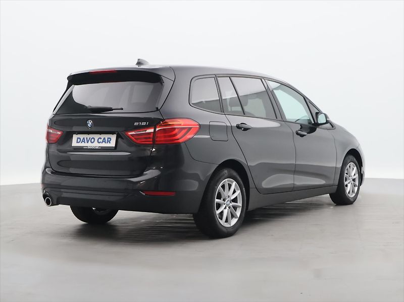BMW Řada 2 1.5 218i GRAN TOURER - fotka 7 z 30
