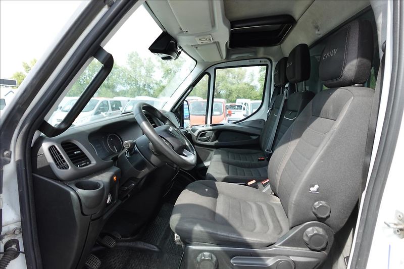 Iveco Daily 3,0 HPT  35S18 PLACHTA SPANÍ - fotka 14 z 31