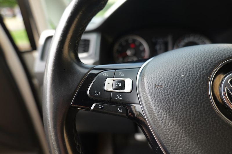 Volkswagen Caddy 1.4 TSi DSG Kam CarPlay Tažné - fotka 22 z 33