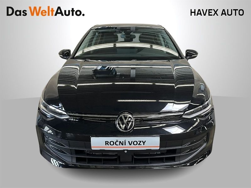 Volkswagen Golf (2025) 1.5 eTSI DSG People - fotka 3 z 4