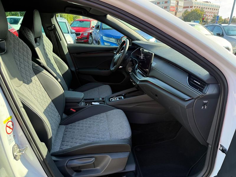 Škoda Octavia Sportline 1.5TSI 110kw DSG - fotka 9 z 27