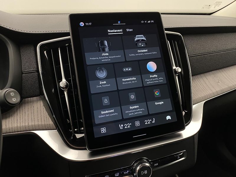 Volvo XC90 (2026) T8 AWD Plug-in DARK PLUS 7m - fotka 49 z 72