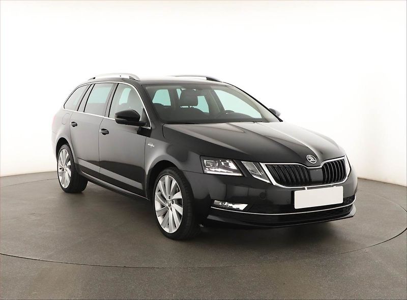 Škoda Octavia (2017) Laurin&Klement 2.0 TDI, Kůže - fotografie inzerátu