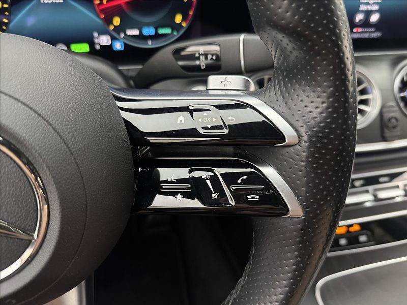Mercedes-Benz CLS 3,0 450 4M AMG LED KŮŽE 360° - fotka 11 z 47