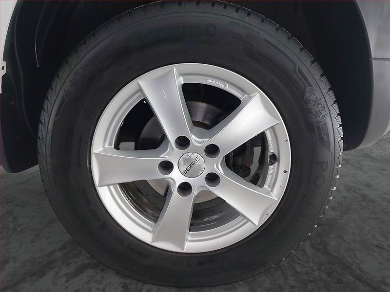 Dacia Duster (2014) 1.6 16V, Serv.kniha - fotka 15 z 15