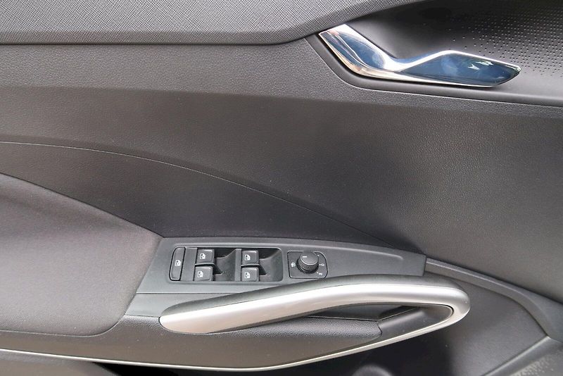 Škoda Fabia (2024) Style Plus 1.0 TSI 70 kW - fotka 16 z 28