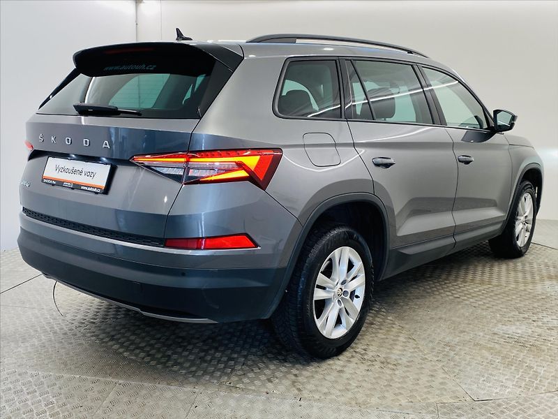 Škoda Kodiaq 2,0 TDI 110kW DSG Ambition - fotka 2 z 26