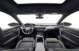 Audi Q8 e-tron 55 Sportback Q 360 Matrix Pano - náhled 17