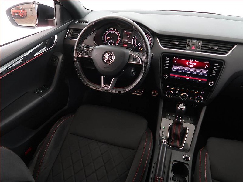 Škoda Octavia (2019) RS 2.0 TDI, Automat, ČR,1.maj - fotka 7 z 19