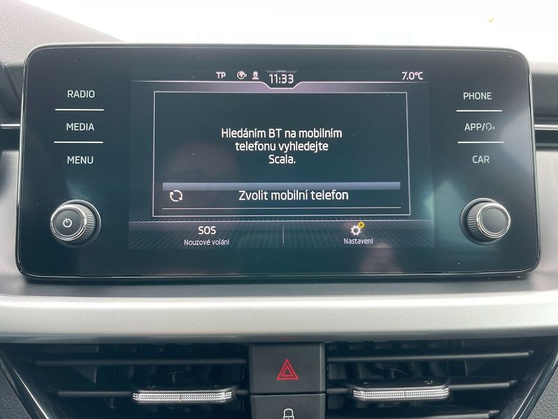 Škoda Scala (2020) 1.6TDi ČR! 1.maj.! Car Play - fotka 31 z 34