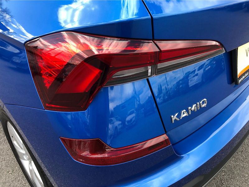 Škoda Kamiq 1.0 TSi DSG 7st. TOP SELECTION - fotka 25 z 28