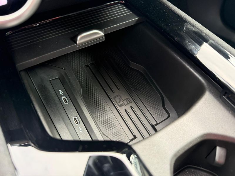 Škoda Superb Sportline 2.0TSI 195kw DSG 4x4 - fotka 22 z 29