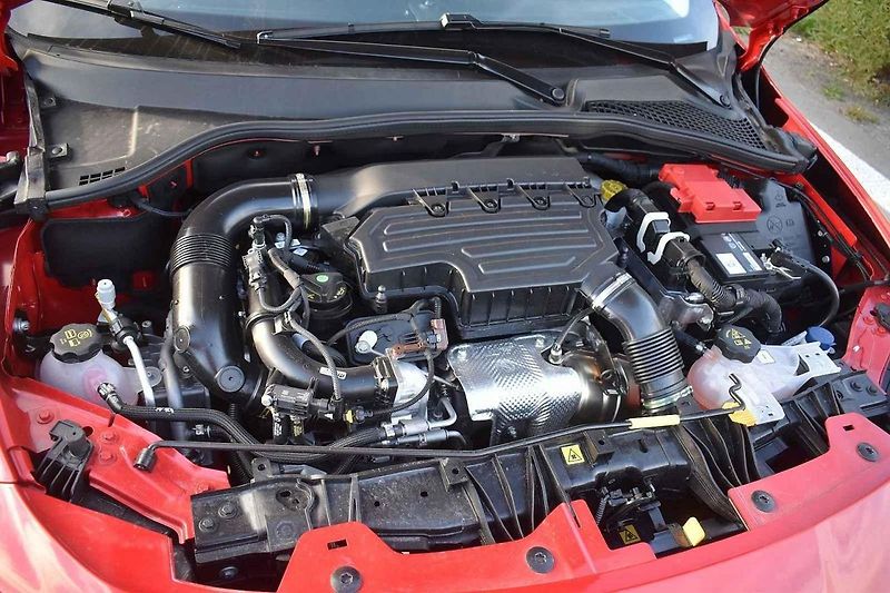 Rodinné auto s dobrým prostorem - to je Fiat Tipo