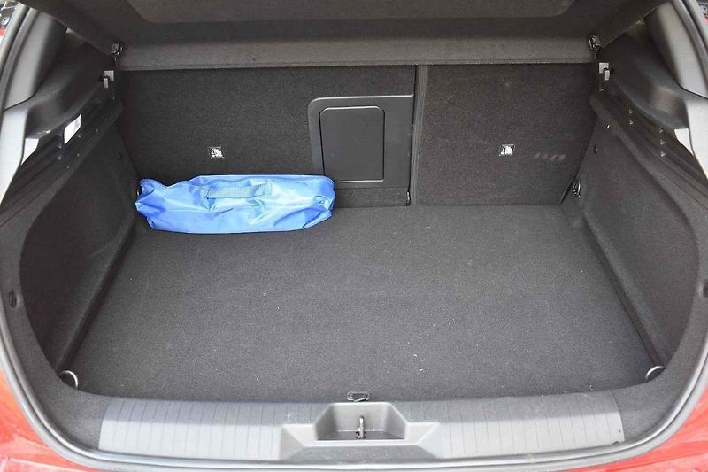 Opel Astra se zatím nabízí jen s karosérií hatchback