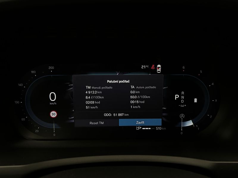 Volvo XC90 B5 AWD PLUS BRIGHT AUT CZ - fotka 17 z 53