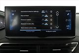 Peugeot 5008 (2022) Allure 1.5 BlueHDi - náhled 16