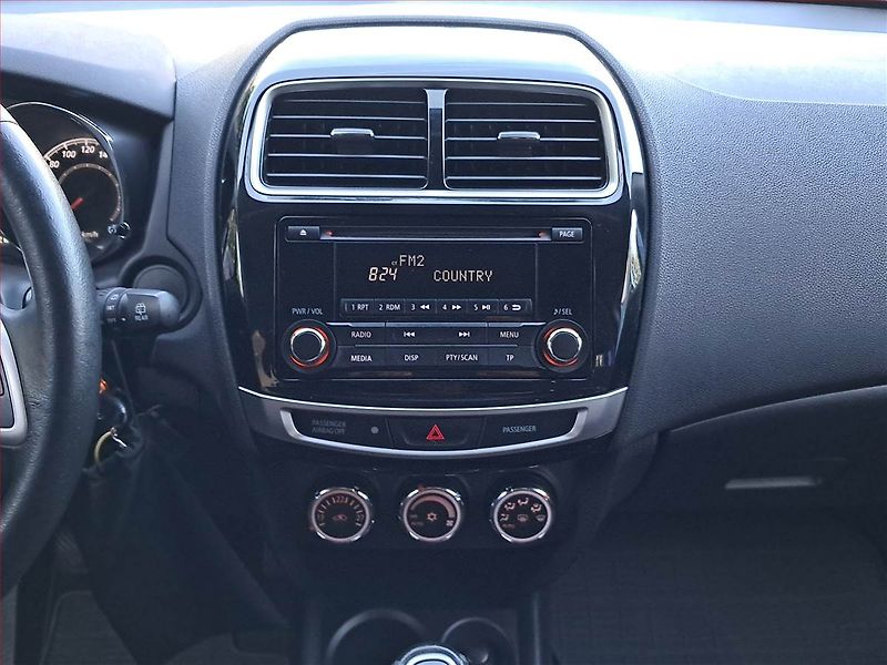 Mitsubishi ASX (2015) 1.6 MIVEC, Tempomat - fotka 12 z 16