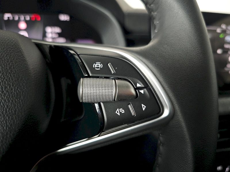 Škoda Kamiq (2025) 1.0TSi 85kW SELECTION TAŽNÉ - fotka 21 z 30