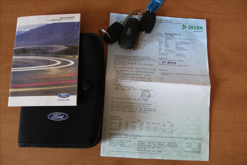 Ford Transit 2,2 TDCi valník + plachta - fotka 28 z 30