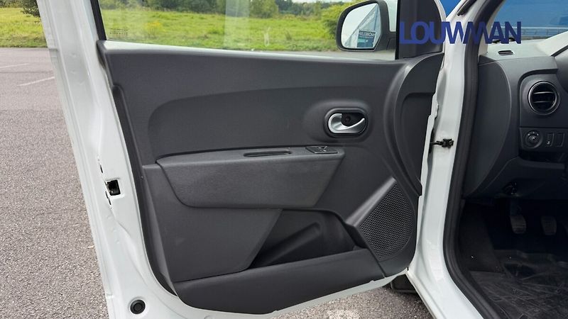 Dacia Dokker 1.6 SCe 75kW Access - fotka 14 z 25