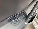 Volkswagen Golf (2016) 1.2 TSi, AC, bixen, park - náhled 16