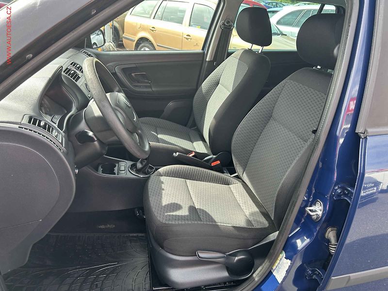 Škoda Fabia (2012) 1. 2i, 2.maj,ČR, STK4/28 - fotka 9 z 15