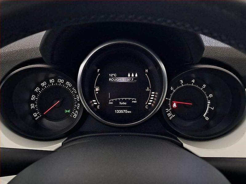 Fiat 500X (2015) 1.4 MultiAir, Serv.kniha - fotka 11 z 18