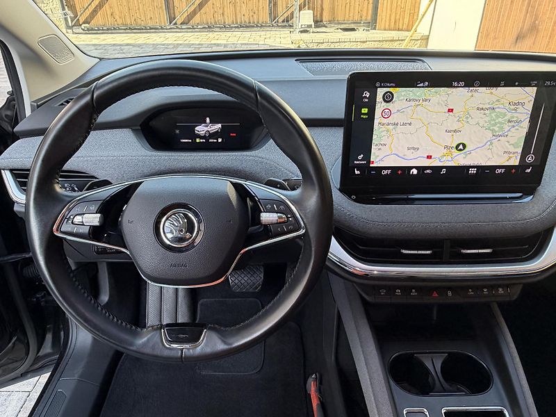 Škoda Enyaq (2022) SOH 97% tazne, 11/2022  - fotka 6 z 12