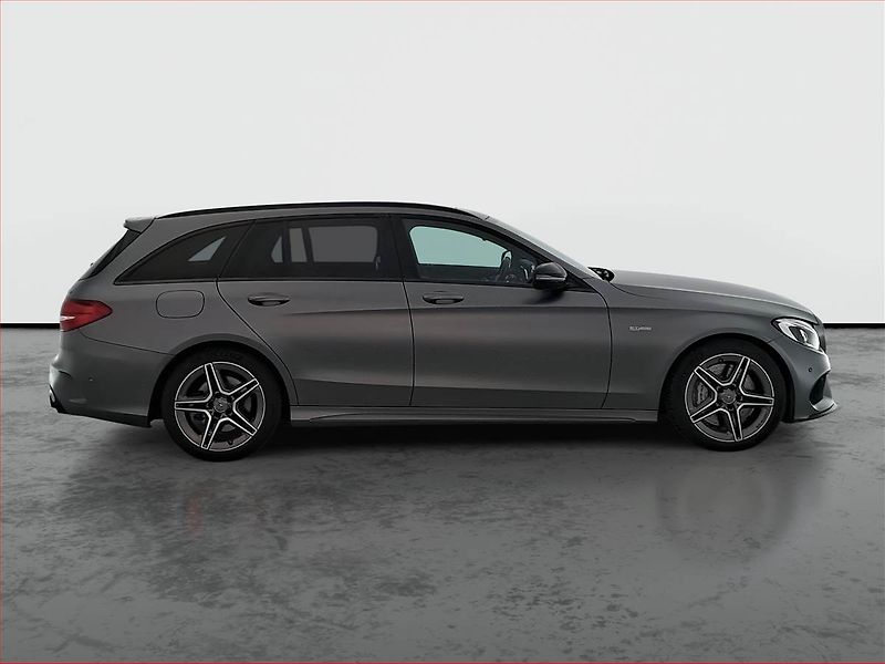 Mercedes-Benz Třídy C (2018) AMG Style C 43 AMG 4MATIC - fotka 6 z 23