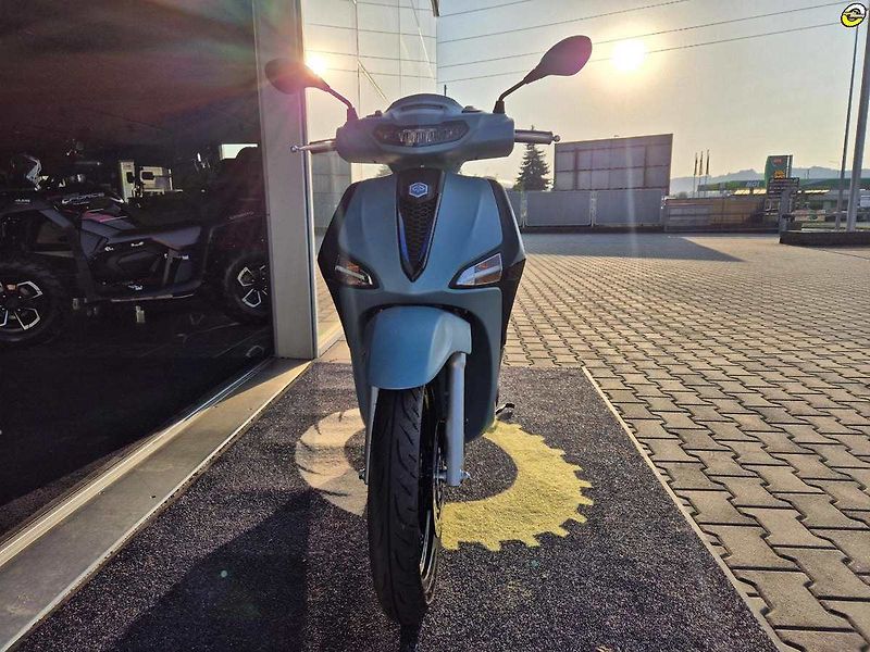 Piaggio Liberty 125 iGET (2026) Liberty 125 S E5+ - fotka 27 z 39