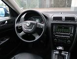Škoda Octavia (2009) Laurin&Klement 2.0 TDI - náhled 7