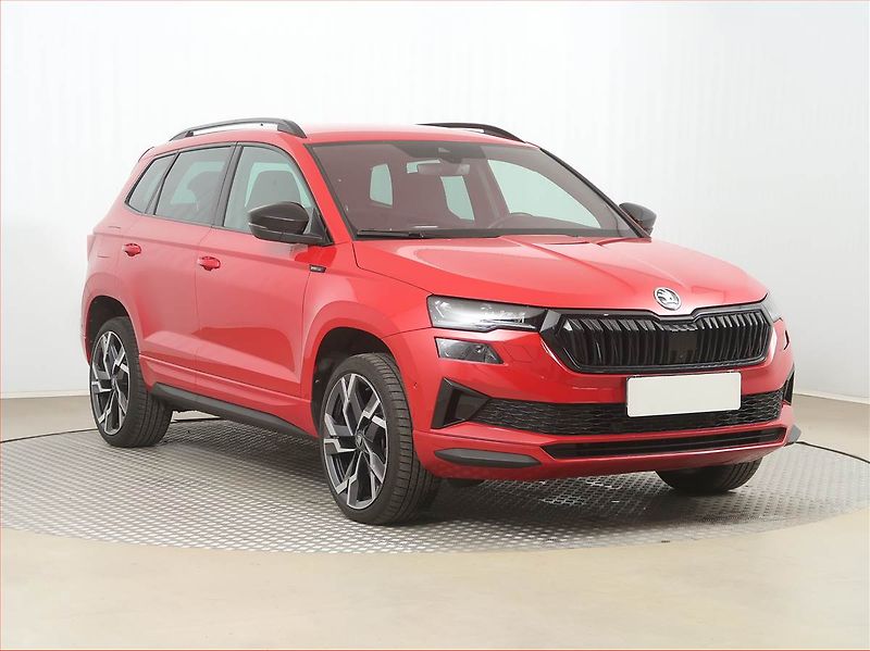 Škoda Karoq (2025) 1.5 TSI, Sportline, Navigace - fotografie inzerátu