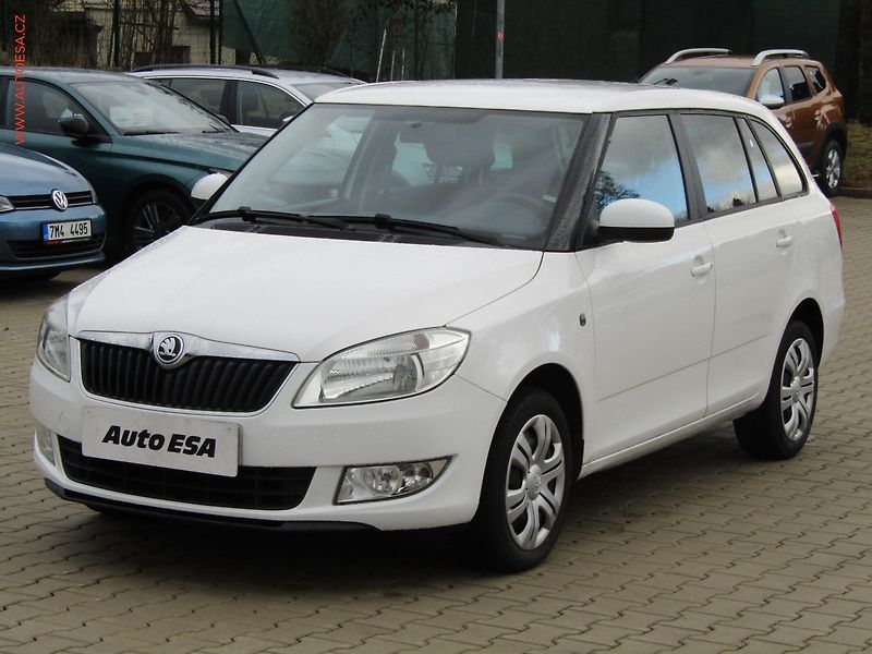 Škoda Fabia (2014) 1.6TDi, ČR, Klima - fotka 3 z 18