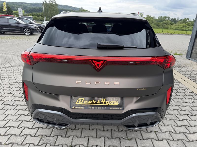 Cupra Terramar (2026) 2.0TSI 150kW 4WD R20 NT DCC CZ - fotka 6 z 46