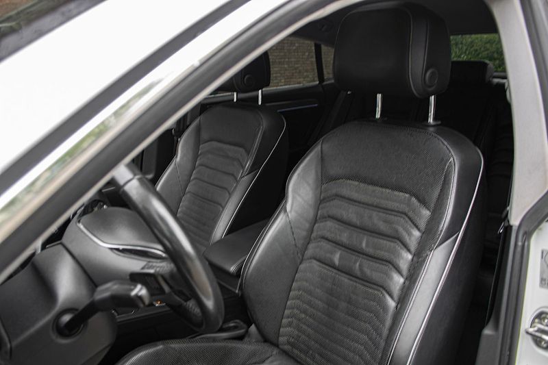 Volkswagen Arteon - fotka 13 z 34